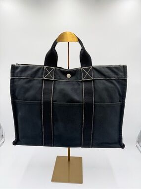 Hermès Fourre-Tout MM Black Canvas Unisex Tote Bag